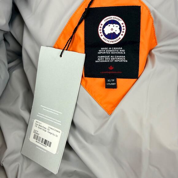 New Canda Goose Snow Mantra Oversized Down Parka Orange Size XS - Picture 8 of 11